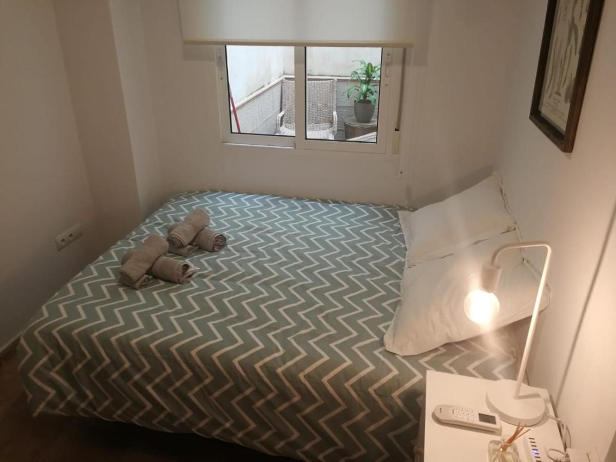Holisplace- Lovely Apartment In Downtown لقنت المظهر الخارجي الصورة